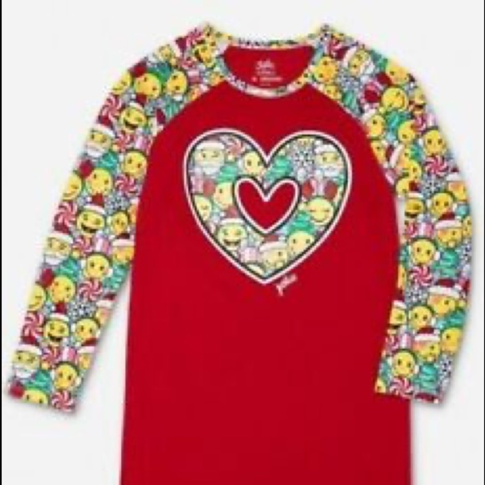 Justice Girls Holiday Christmas Emoji Heart Nightgown Pajama PJ